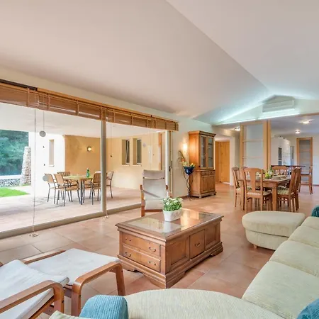 Golf Villa
